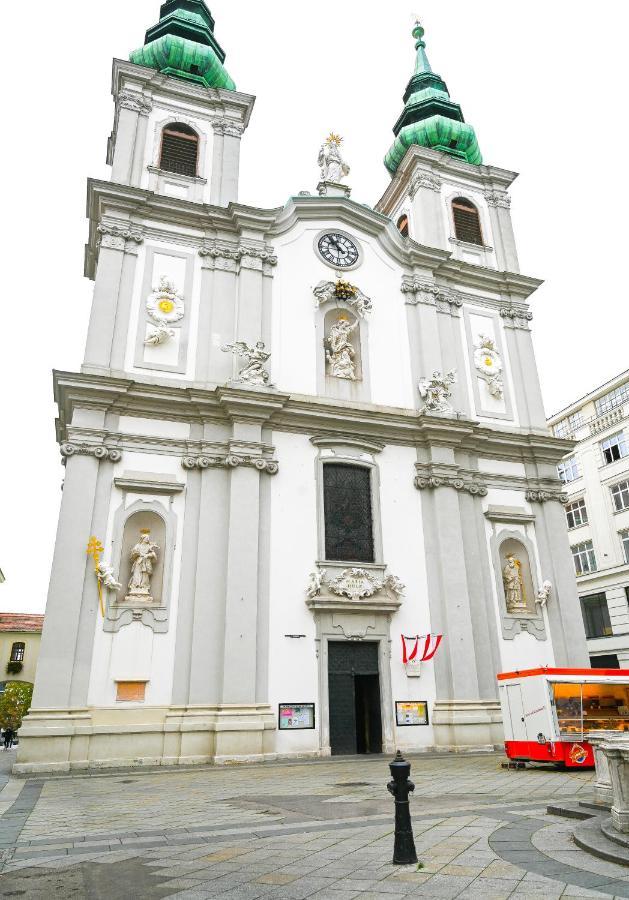 Royal Residence Haus Des Meeres Wien Exteriör bild